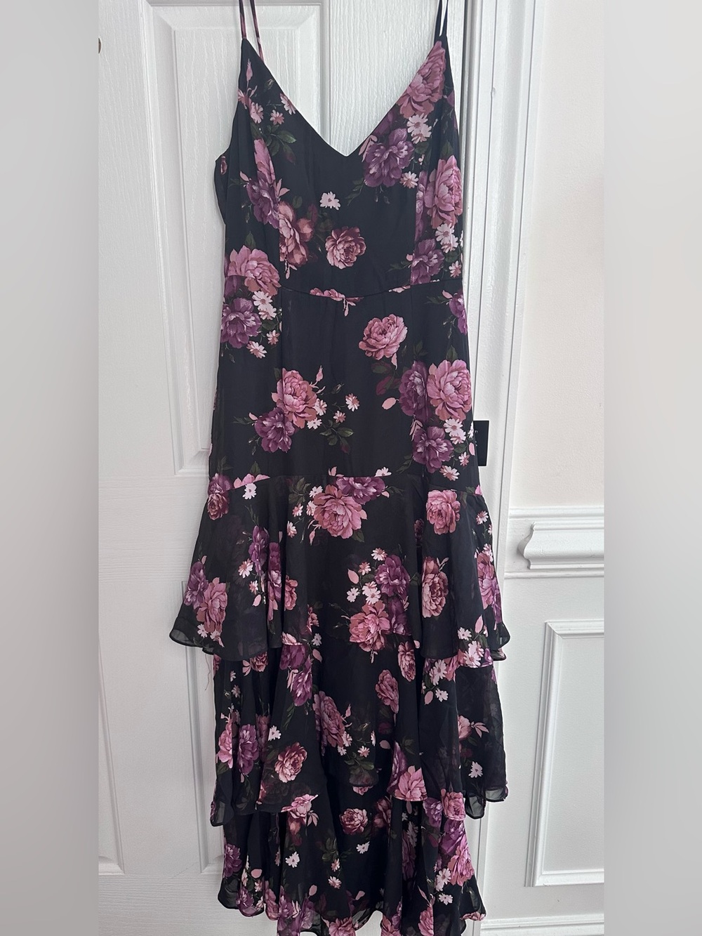NWT Lulu's Going to High Tea Dark Floral Tiered Ruffles Maxi Dress Pink Garden